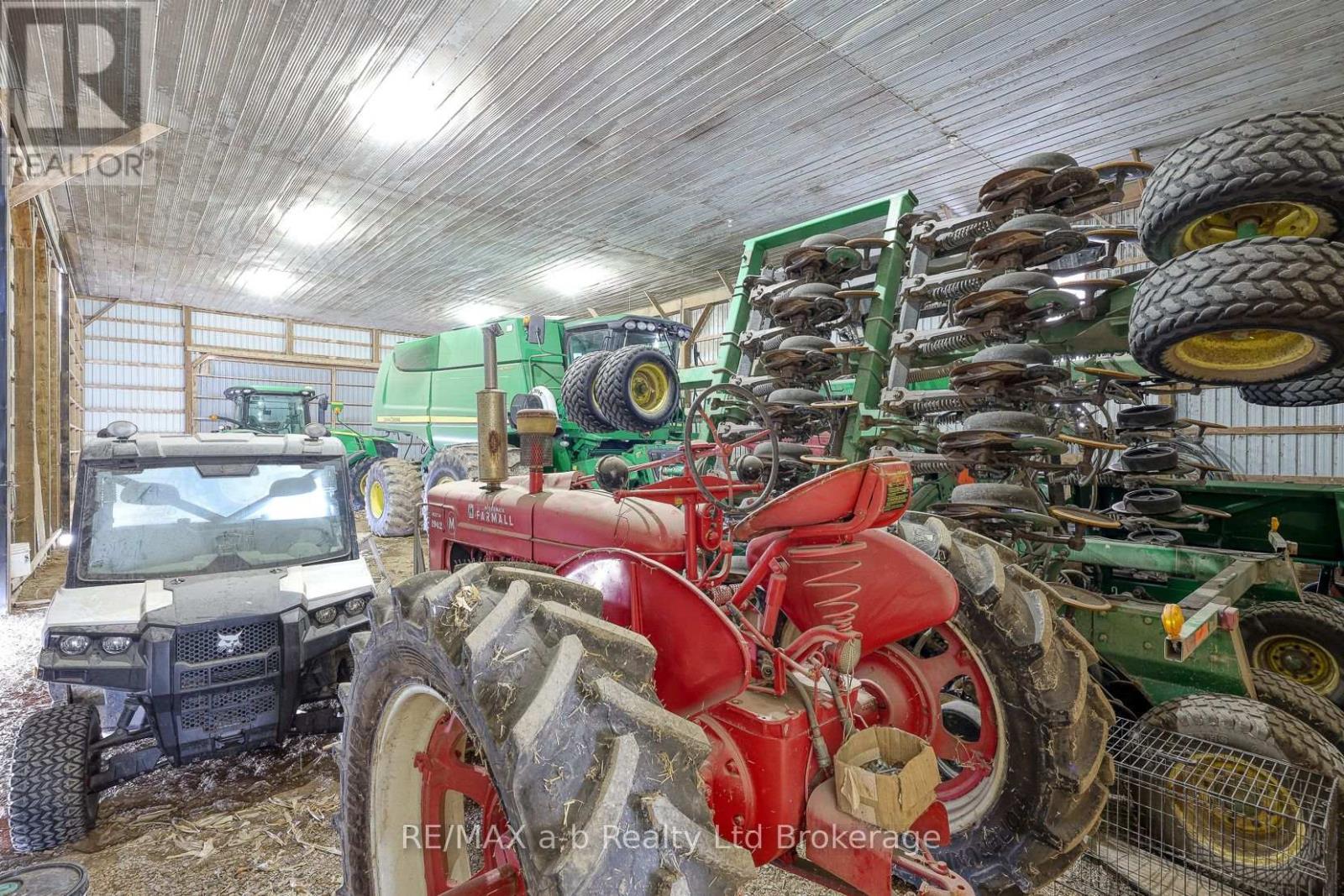 1011 Bornish Drive, North Middlesex, ON