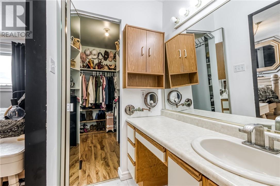 433 Raymond Crescent, Azilda, ON - Indoor