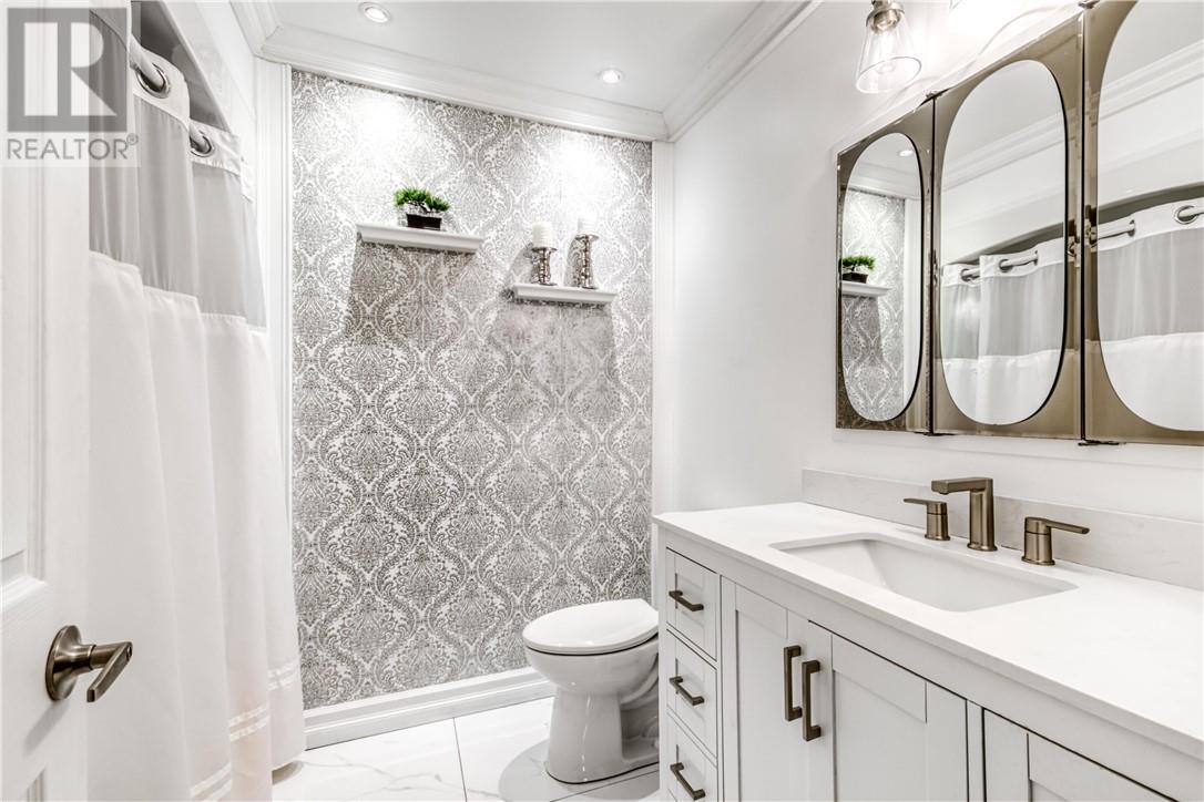 433 Raymond Crescent, Azilda, ON - Indoor Photo Showing Bathroom
