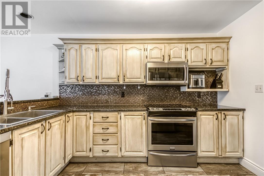 433 Raymond Crescent, Azilda, ON - Indoor Photo Showing Kitchen With Double Sink