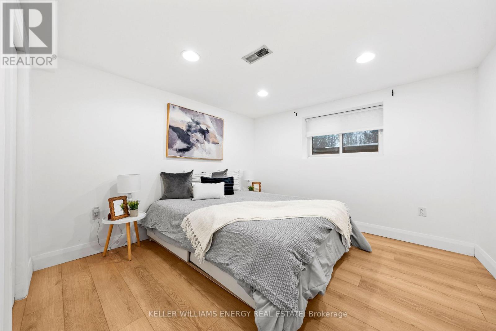 269 Hillside Drive, Trent Hills, ON - Indoor Photo Showing Bedroom