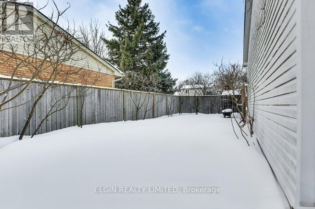 5 Sauve Avenue, St. Thomas, ON - Outdoor