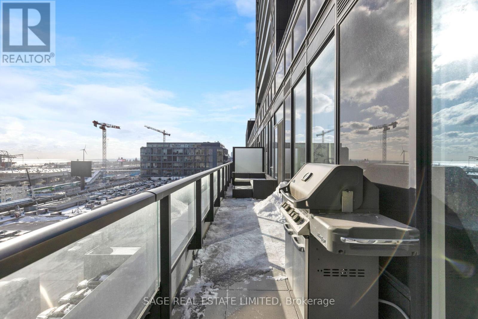 715 - 135 East Liberty Street, Toronto, ON - Outdoor With View