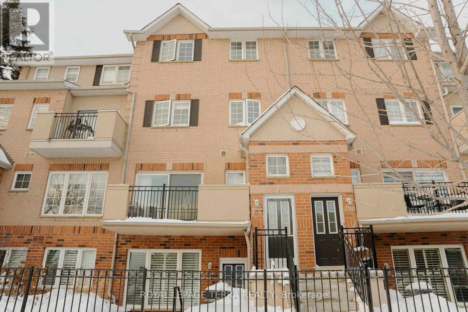 702 - 1400 The Esplanade N, Pickering, ON - Outdoor With Balcony