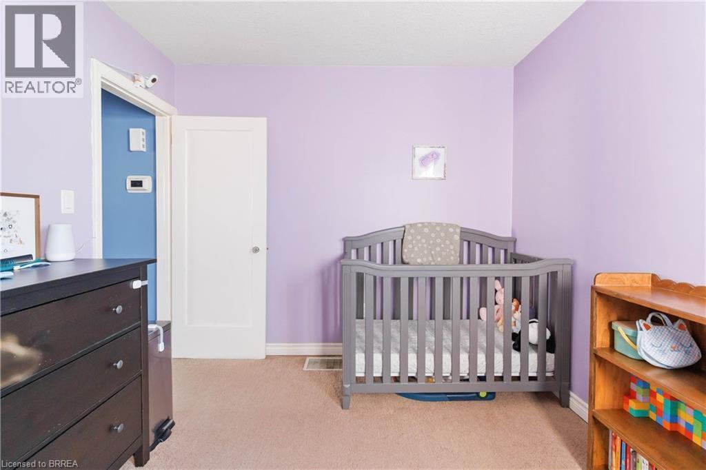 13 Barnes Avenue, Brantford, ON - Indoor Photo Showing Bedroom