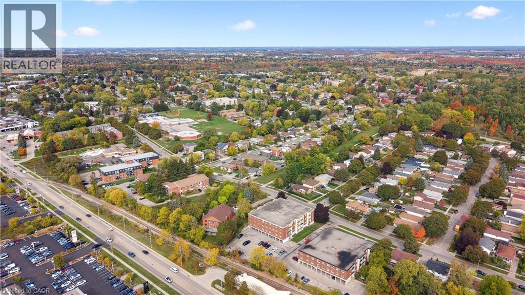 140 Veronica Drive, Kitchener, ON - Outdoor With View