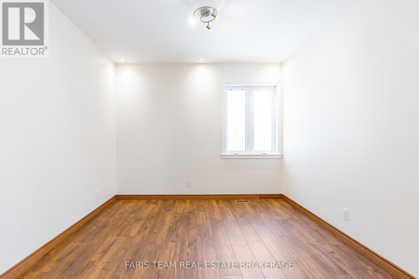 2384 Champlain Road, Tiny, ON - Indoor Photo Showing Other Room