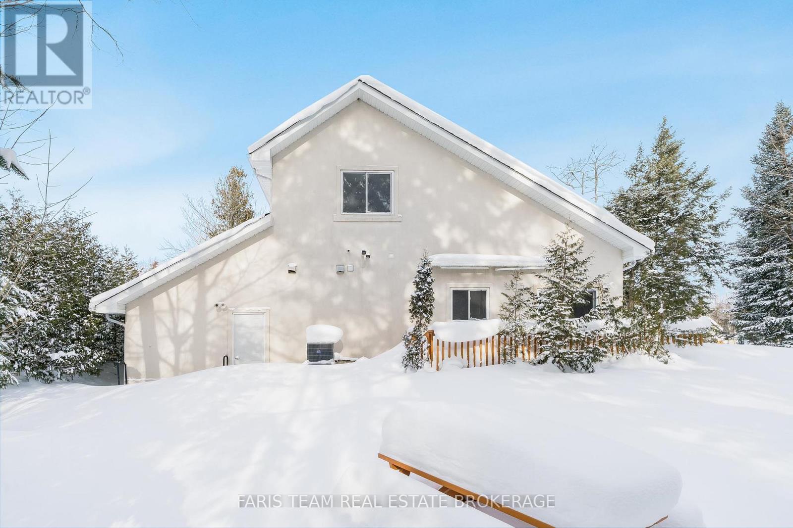 2384 Champlain Road, Tiny, ON - Outdoor