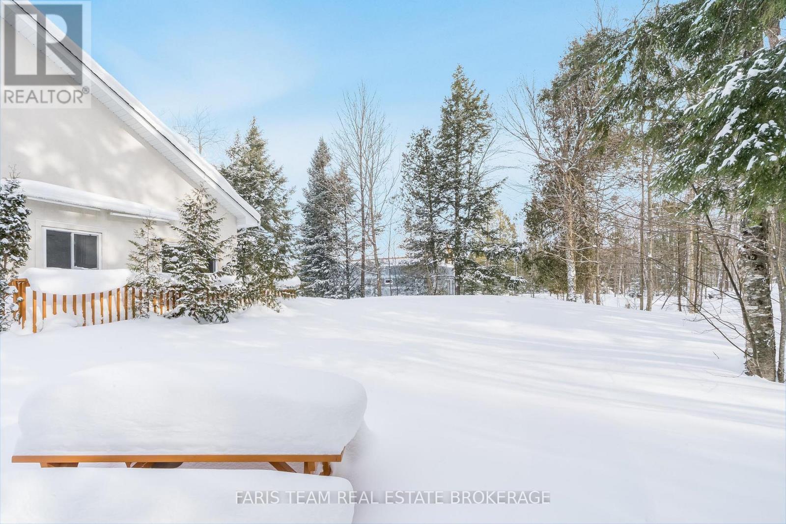 2384 Champlain Road, Tiny, ON - Outdoor