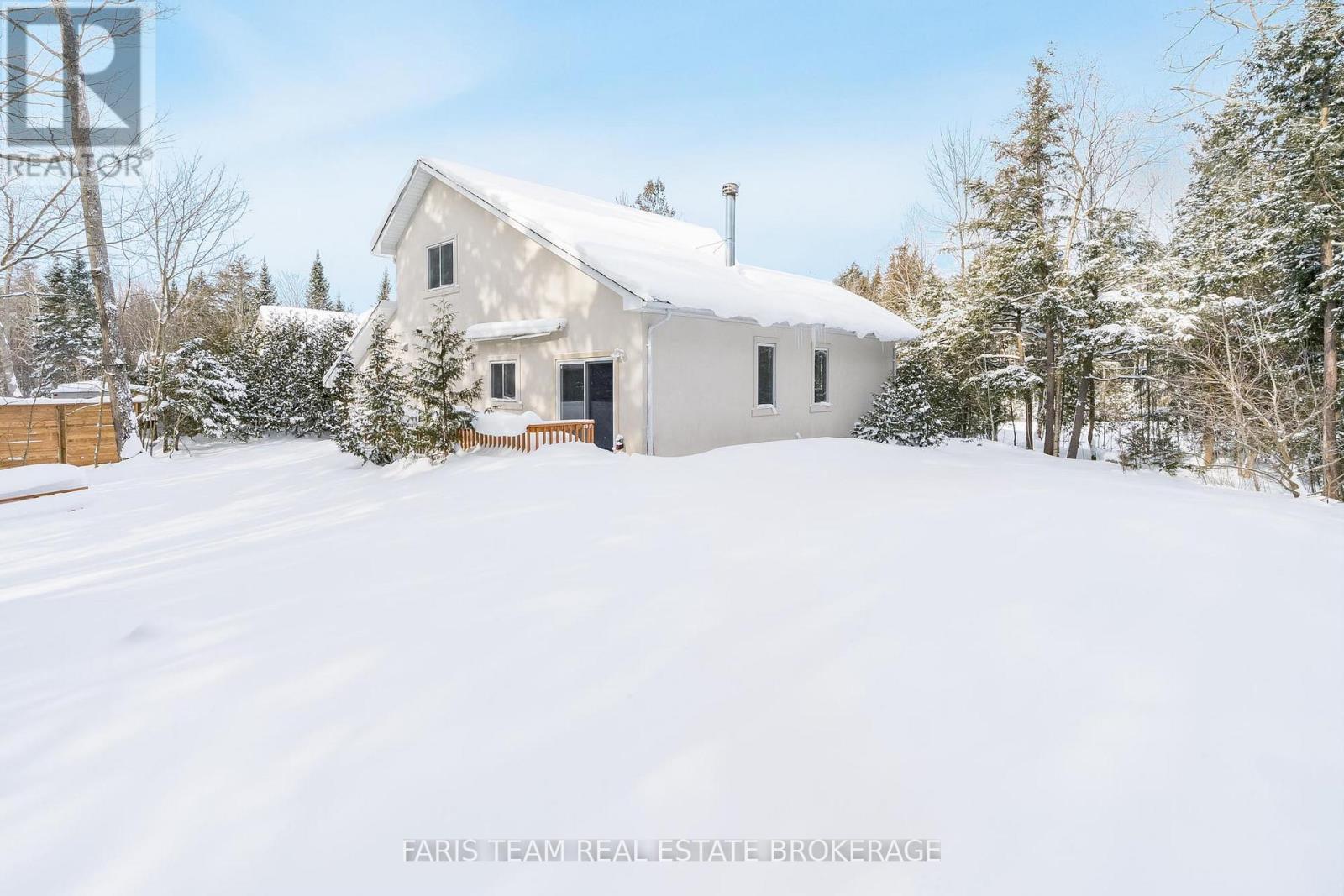 2384 Champlain Road, Tiny, ON - Outdoor