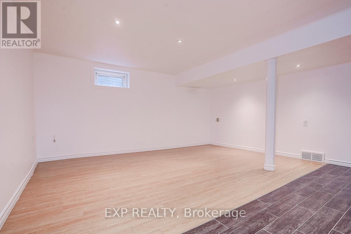 11 Tullamore Road, Brampton, ON - Indoor Photo Showing Other Room