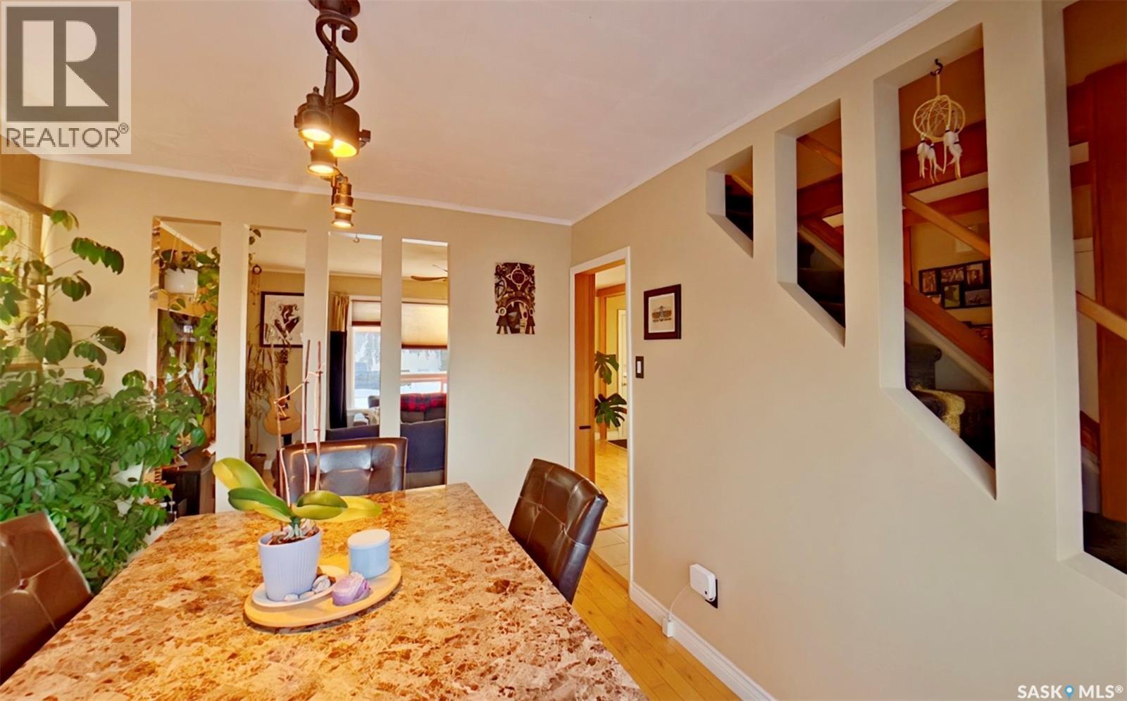 45 Ingersoll Crescent, Regina, SK - Indoor Photo Showing Dining Room