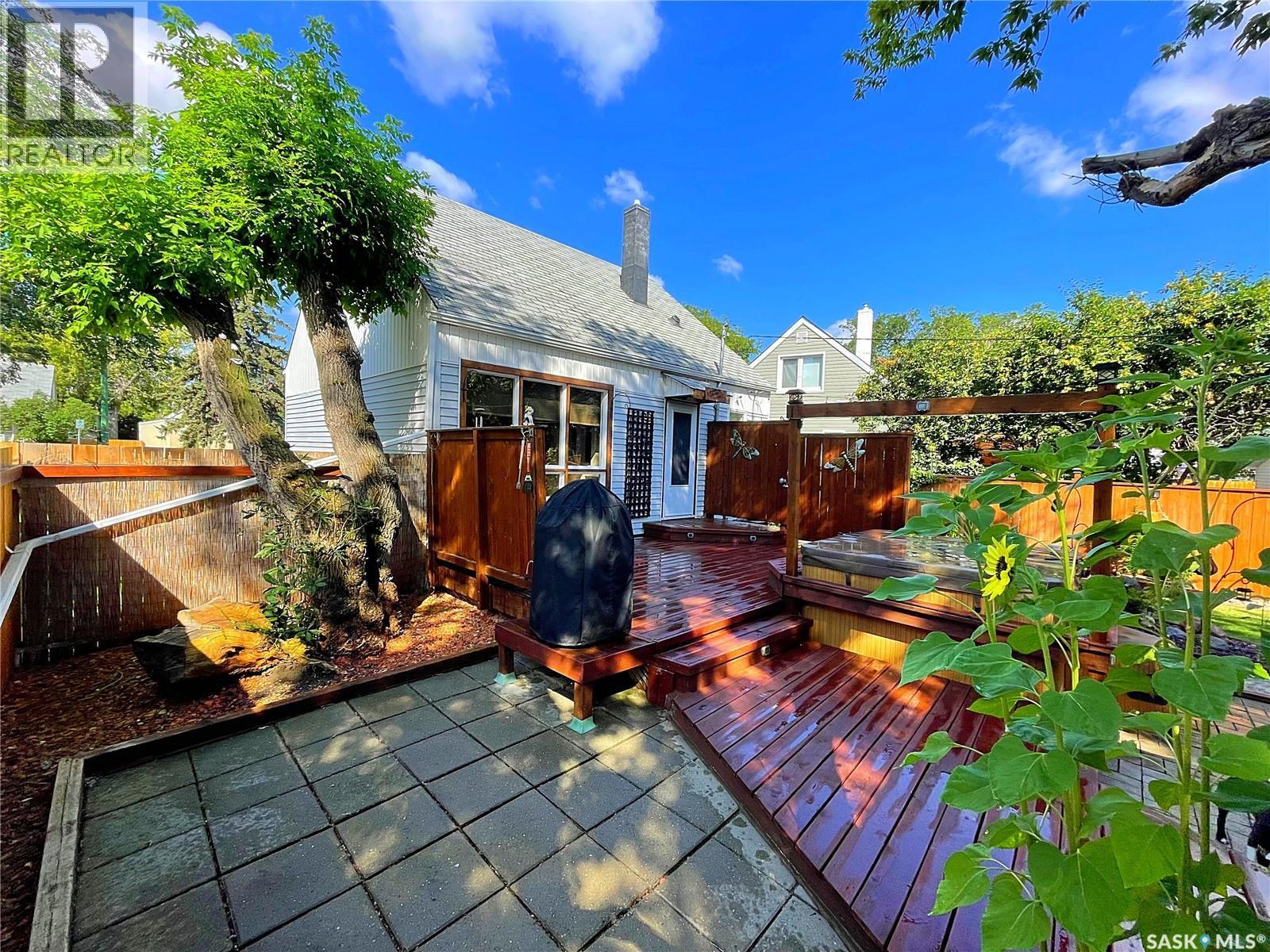 45 Ingersoll Crescent, Regina, SK - Outdoor With Deck Patio Veranda