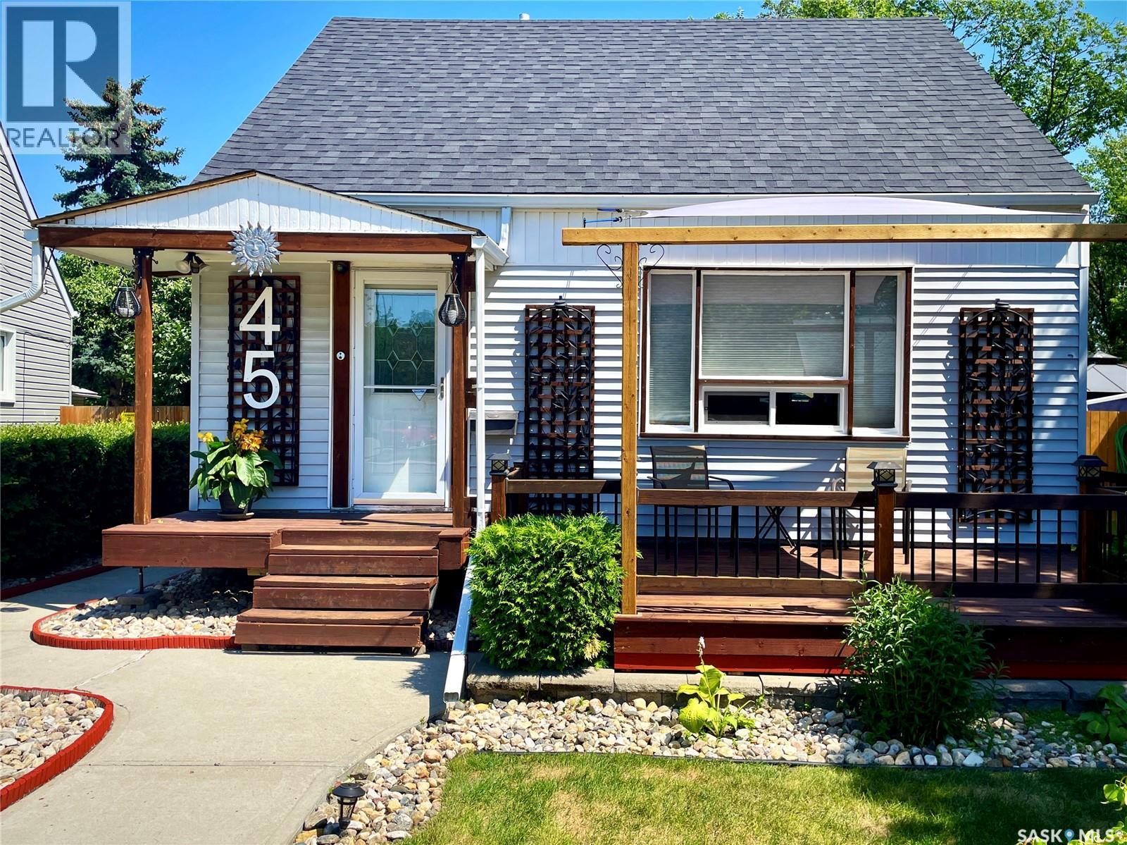 45 Ingersoll Crescent, Regina, SK - Outdoor With Deck Patio Veranda