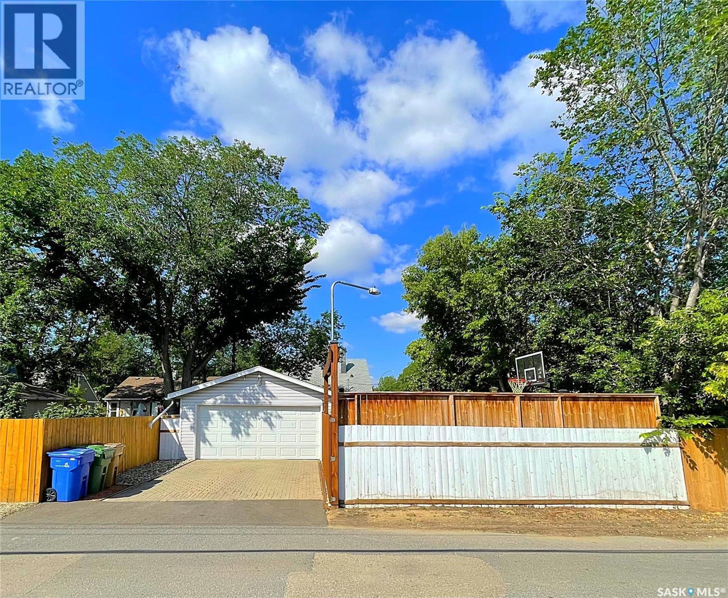 45 Ingersoll Crescent, Regina, SK - Outdoor