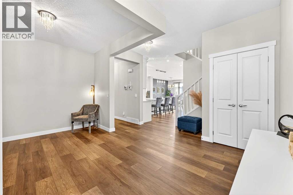 37 Evansfield Manor Nw, Calgary, AB - Indoor