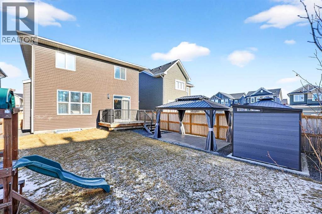 37 Evansfield Manor Nw, Calgary, AB - Outdoor With Deck Patio Veranda With Exterior