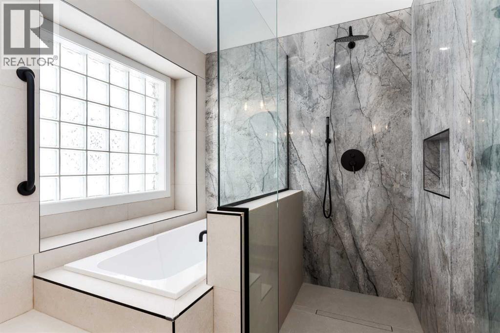 Primary Ensuite Bathroom - 58 Edgevalley Close Nw, Calgary, AB - Indoor Photo Showing Bathroom