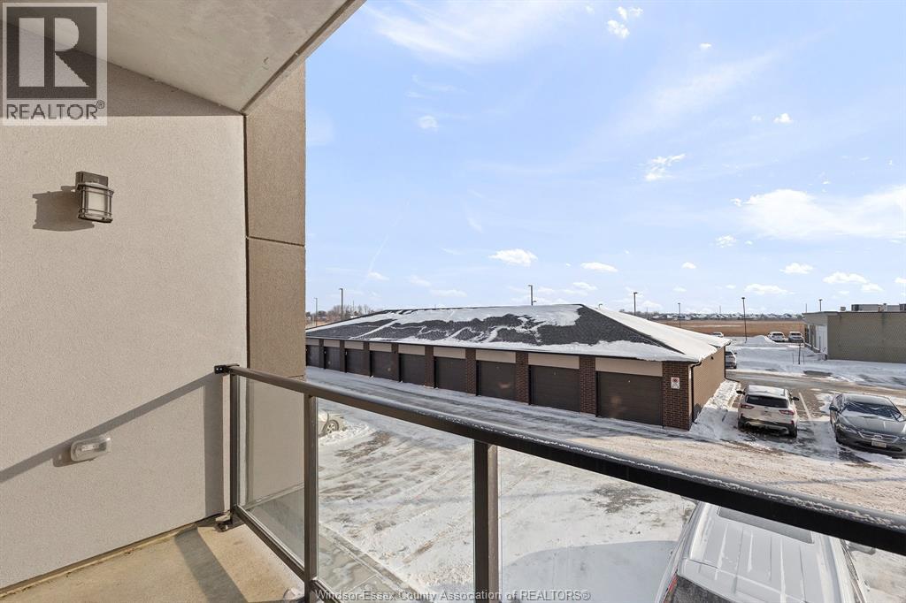 728 Brownstone Drive Unit# 201, Tecumseh, ON - Outdoor With Balcony With Exterior
