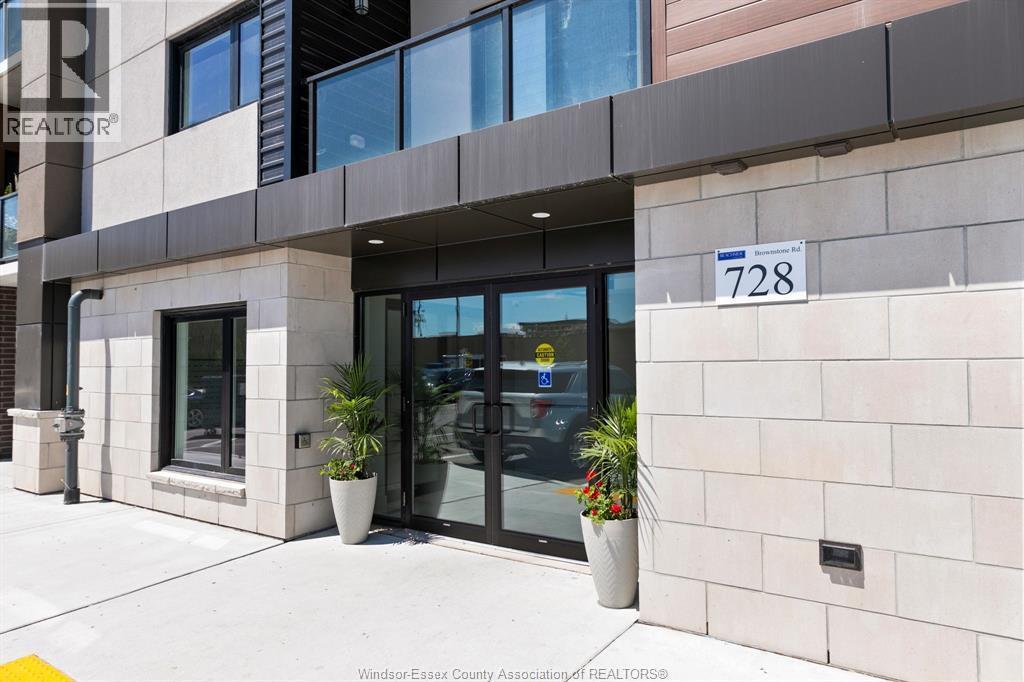 728 Brownstone Drive Unit# 201, Tecumseh, ON - Outdoor With Exterior