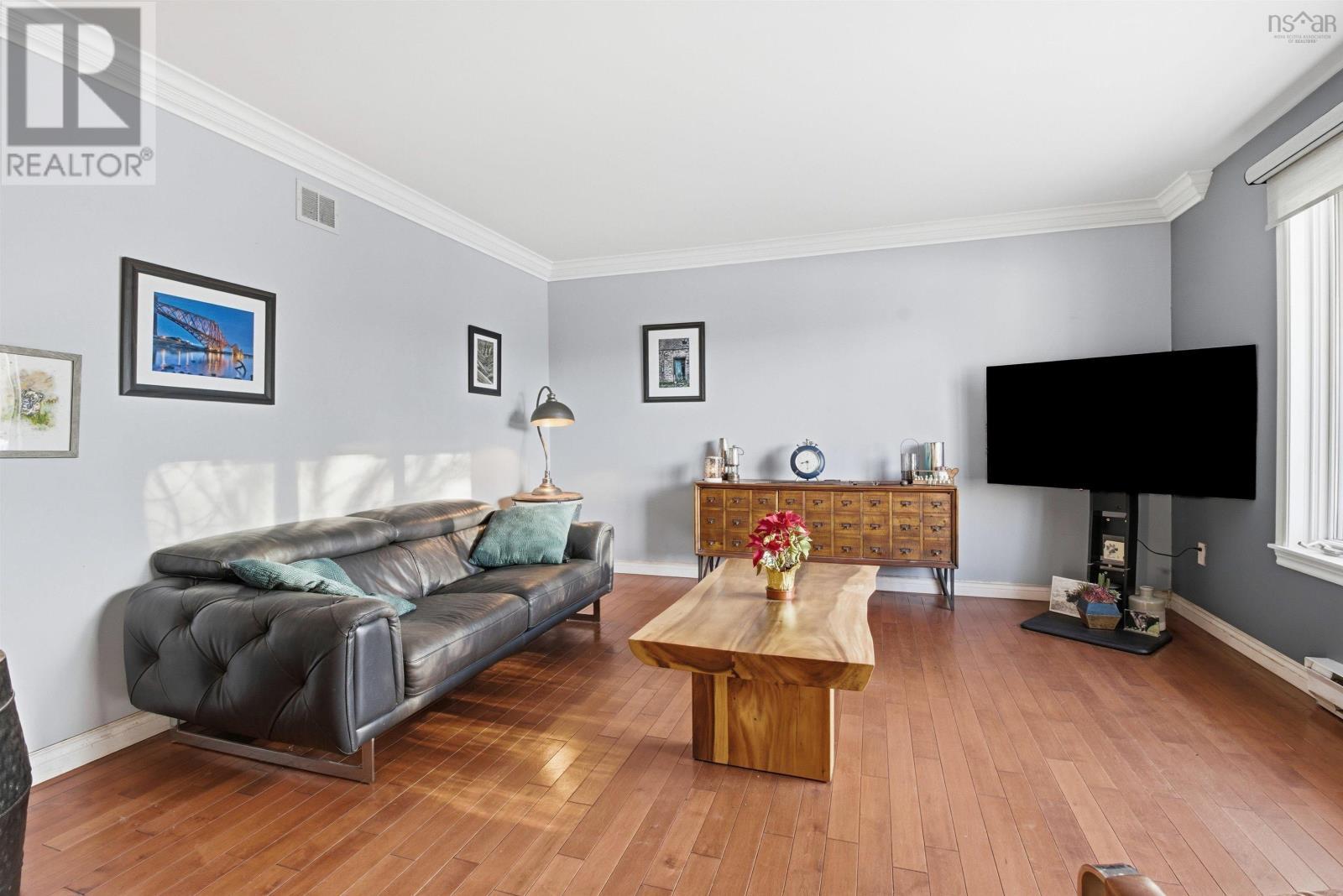 87 Saywood Drive, Bible Hill, NS - Indoor Photo Showing Living Room