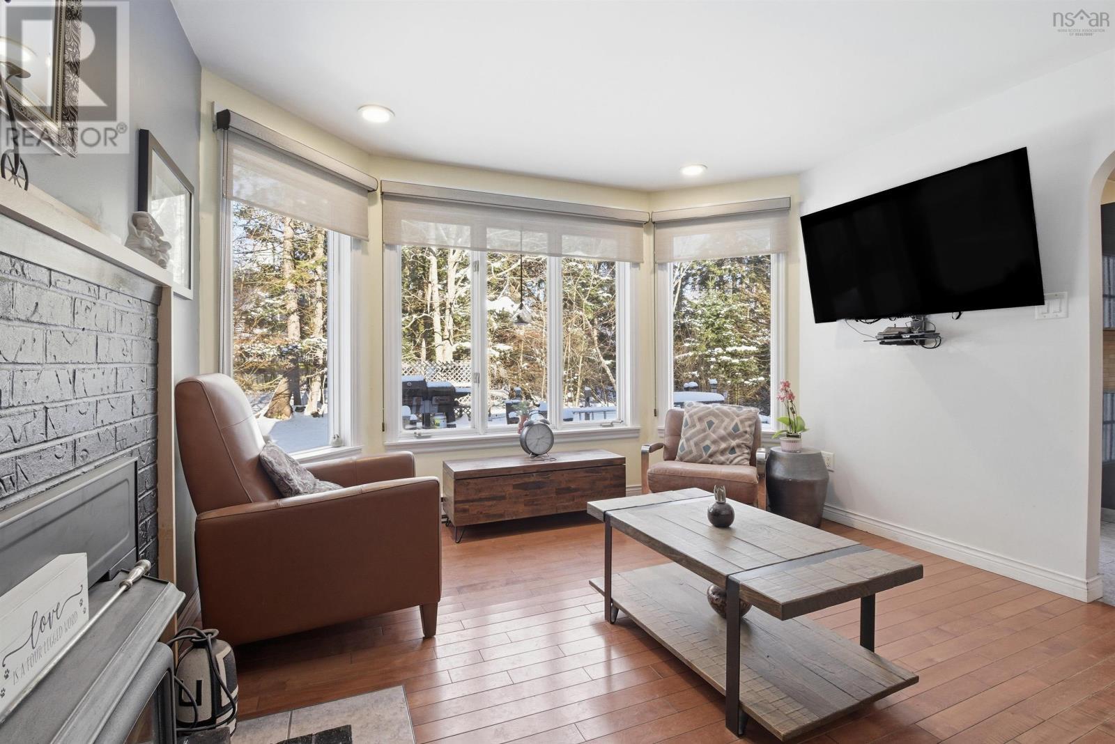 87 Saywood Drive, Bible Hill, NS - Indoor Photo Showing Living Room