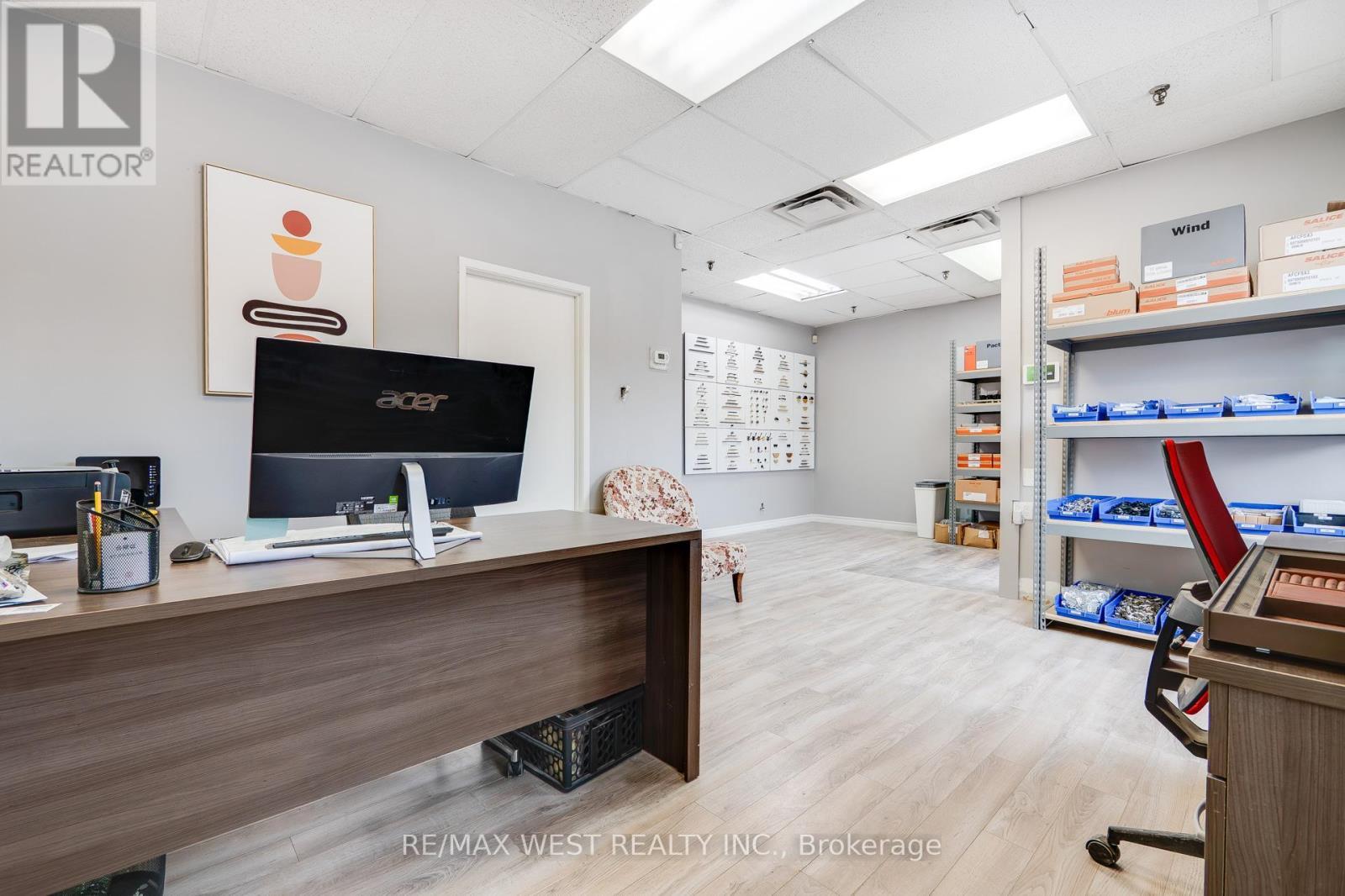 8 - 116 Viceroy Road, Vaughan, ON