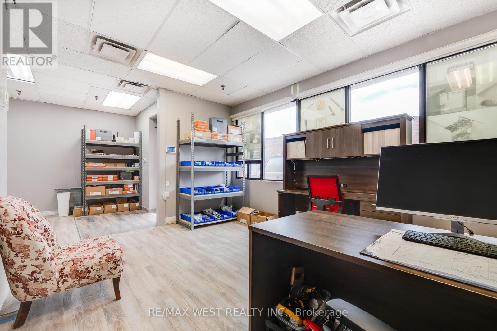 8 - 116 Viceroy Road, Vaughan, ON