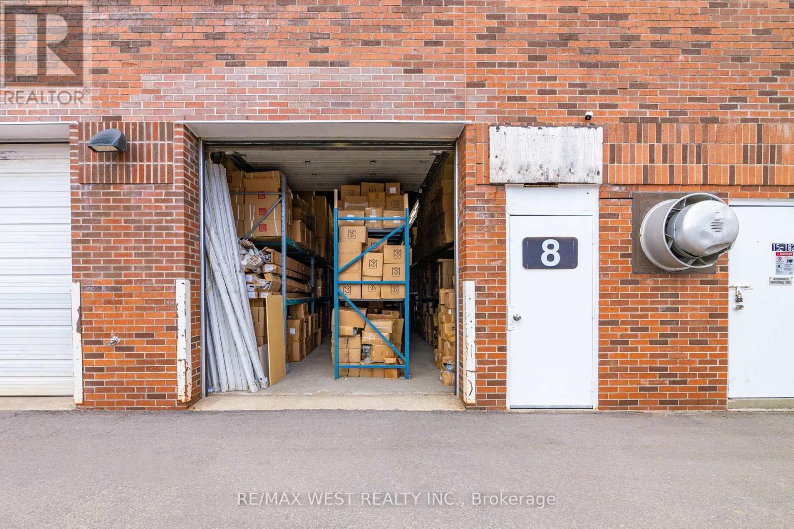 8 - 116 Viceroy Road, Vaughan, ON