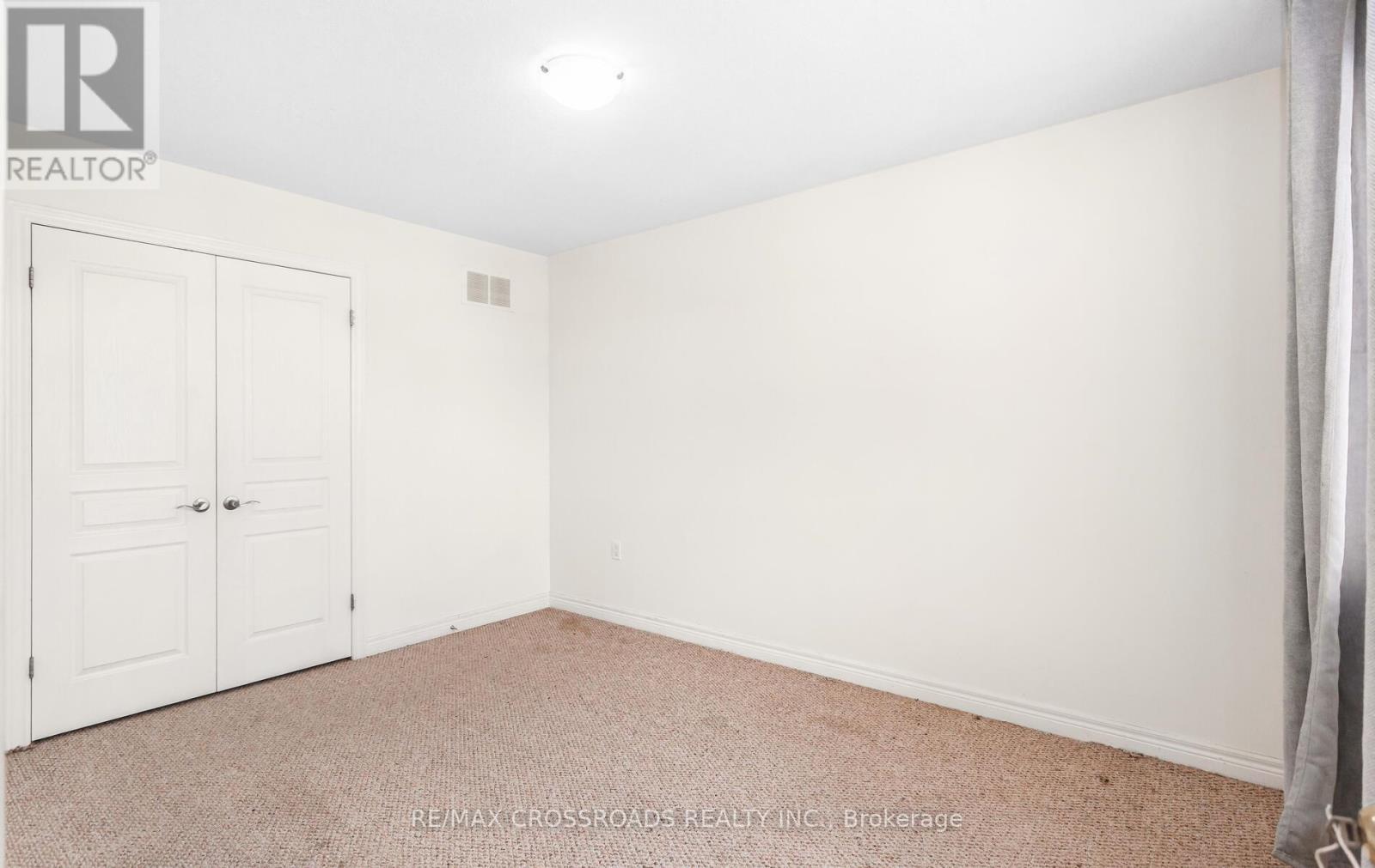 7 Colorado Boulevard, Hamilton, ON - Indoor Photo Showing Other Room