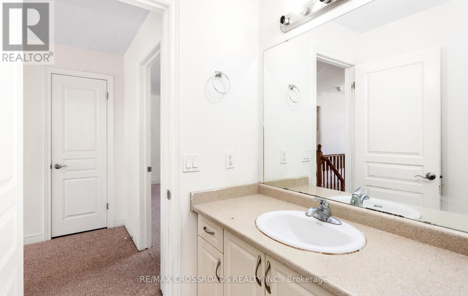 7 Colorado Boulevard, Hamilton, ON - Indoor Photo Showing Bathroom