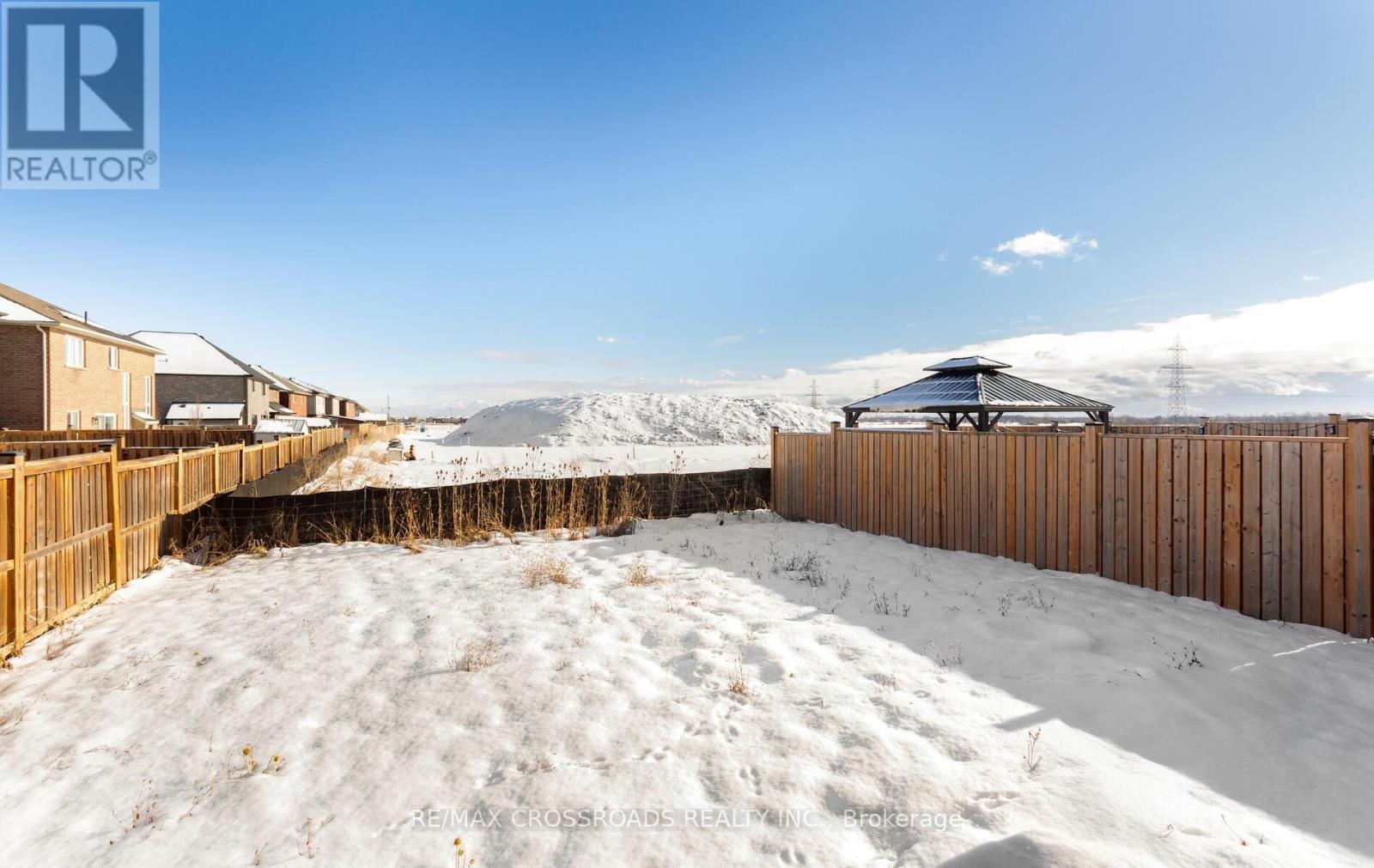 7 Colorado Boulevard, Hamilton, ON - Outdoor