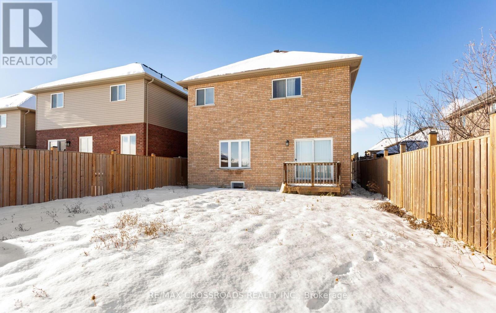 7 Colorado Boulevard, Hamilton, ON - Outdoor With Exterior