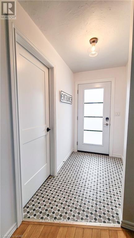 2052 County Rd 18 Road, Prince Edward County (Athol Ward), ON