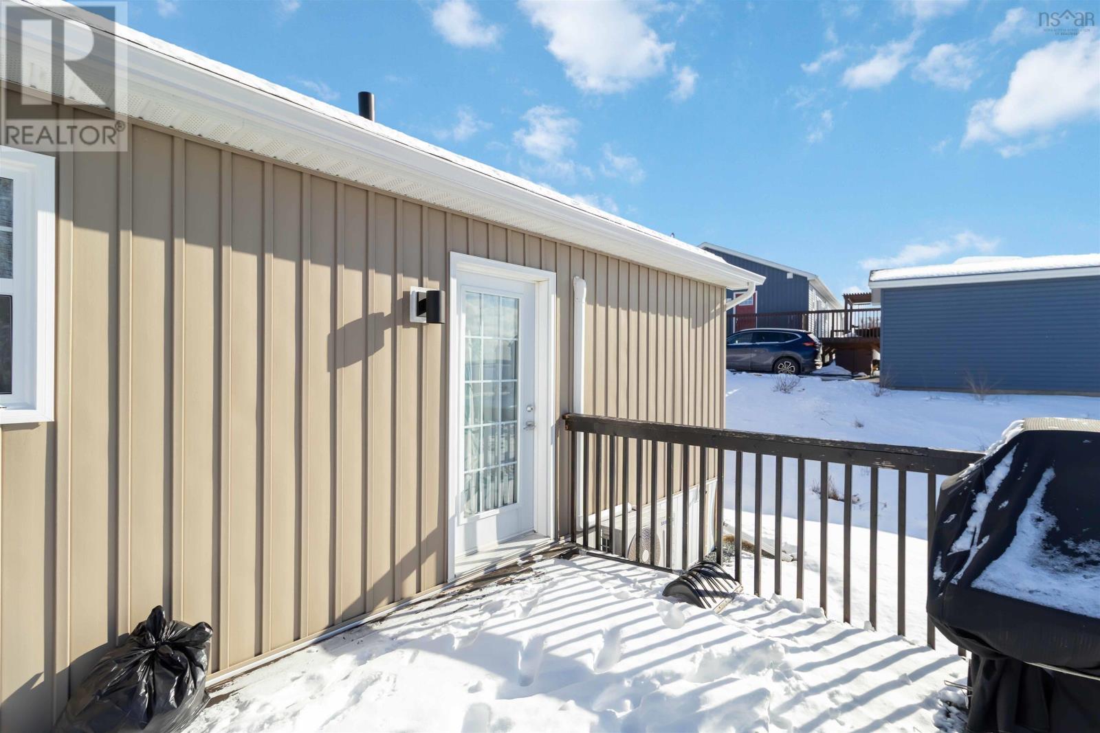10 Mossberry Close, Hubley, NS - Outdoor With Exterior