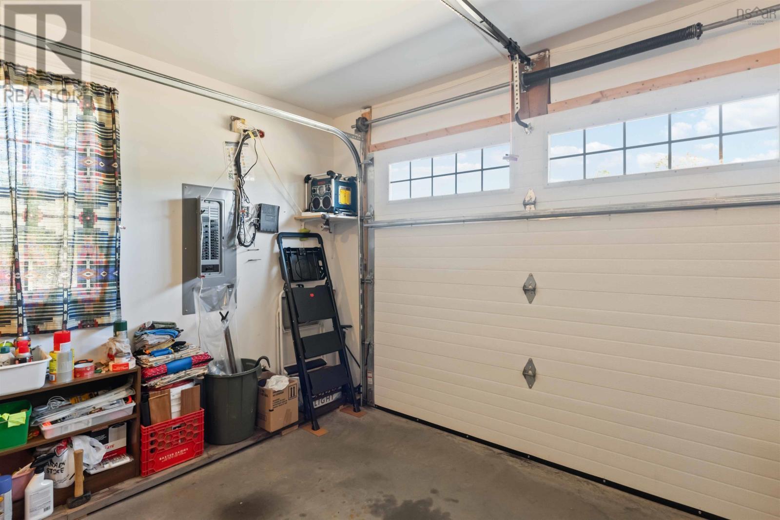 119 Fairview Drive, Nictaux, NS - Indoor Photo Showing Garage