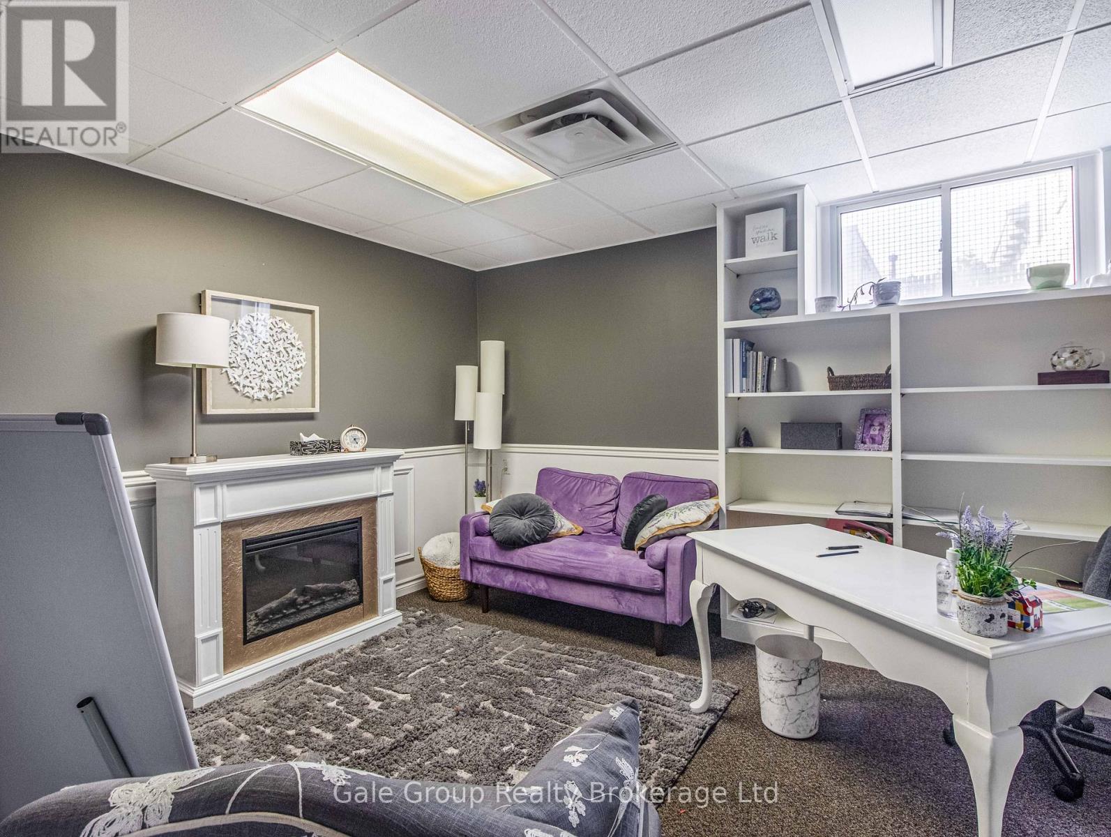 5 Wellington Street N, Woodstock (Woodstock - North), ON