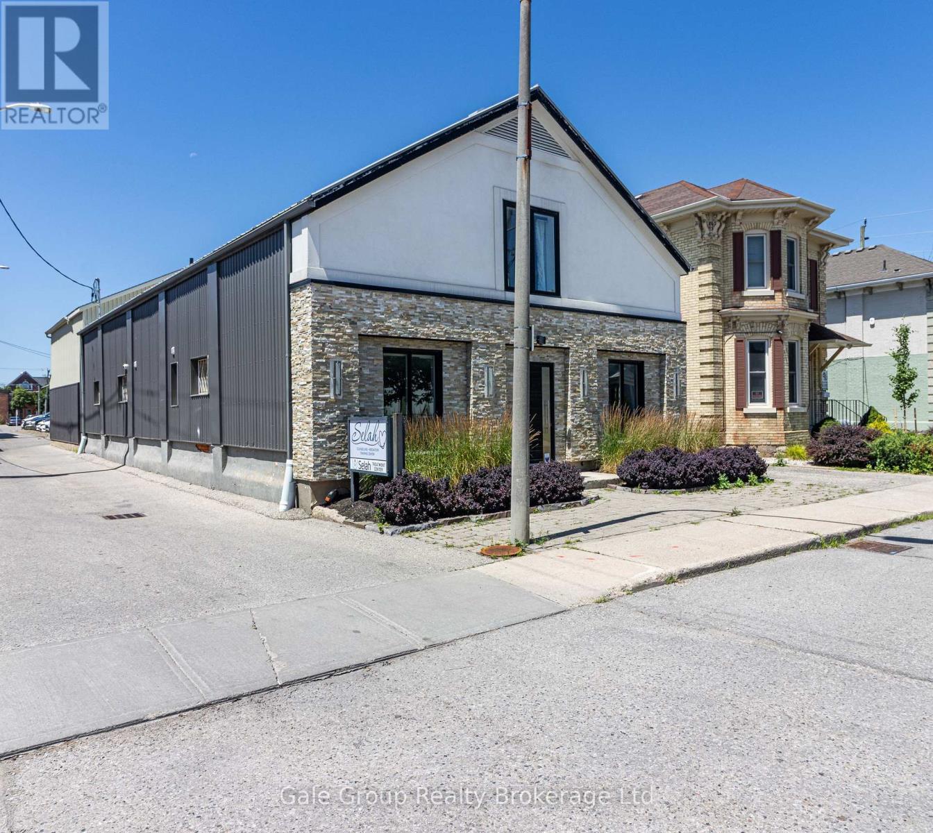 5 Wellington Street N, Woodstock (Woodstock - North), ON