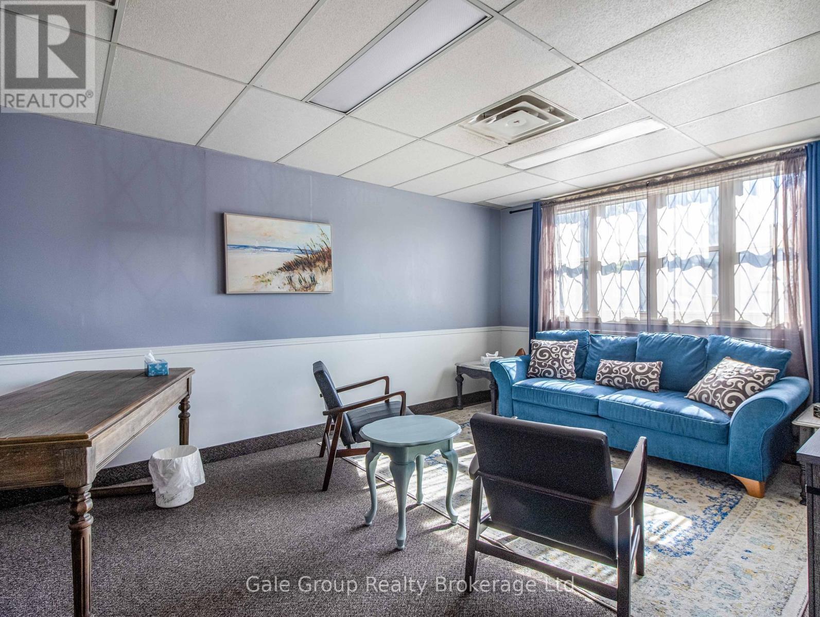 5 Wellington Street N, Woodstock (Woodstock - North), ON