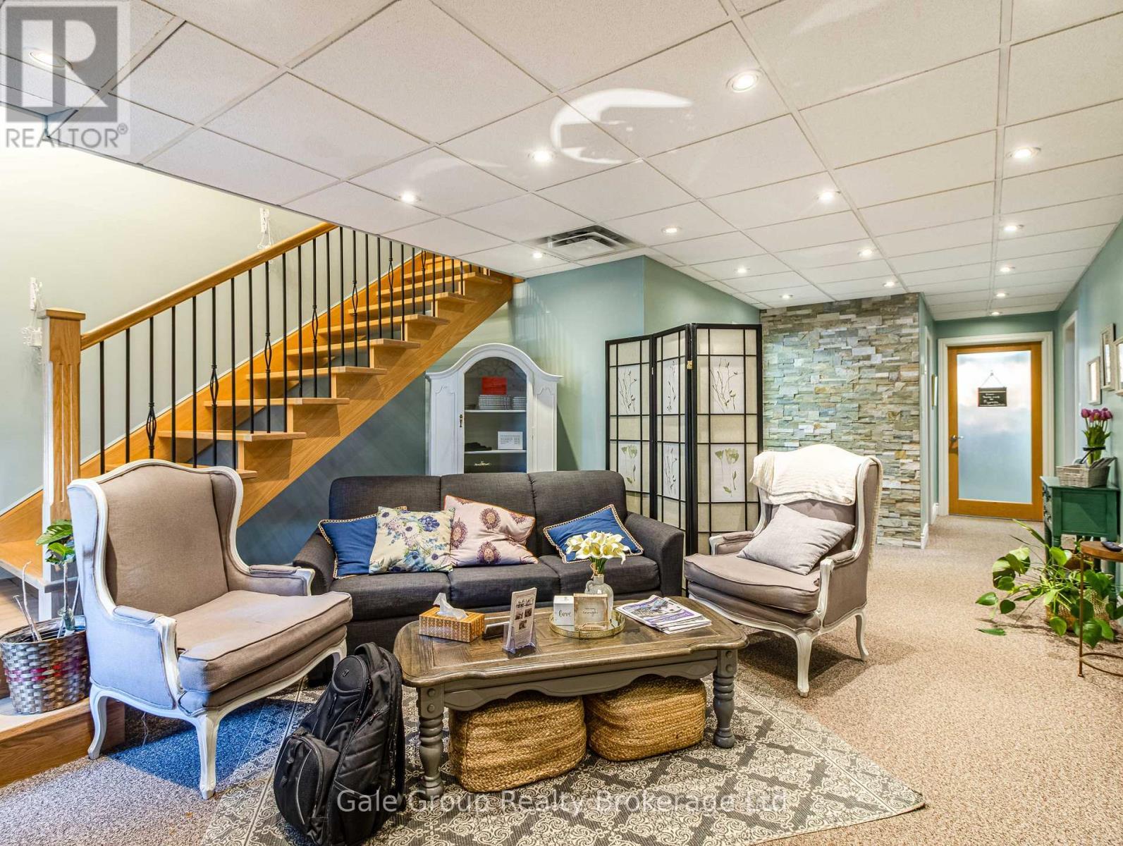 5 Wellington Street N, Woodstock (Woodstock - North), ON