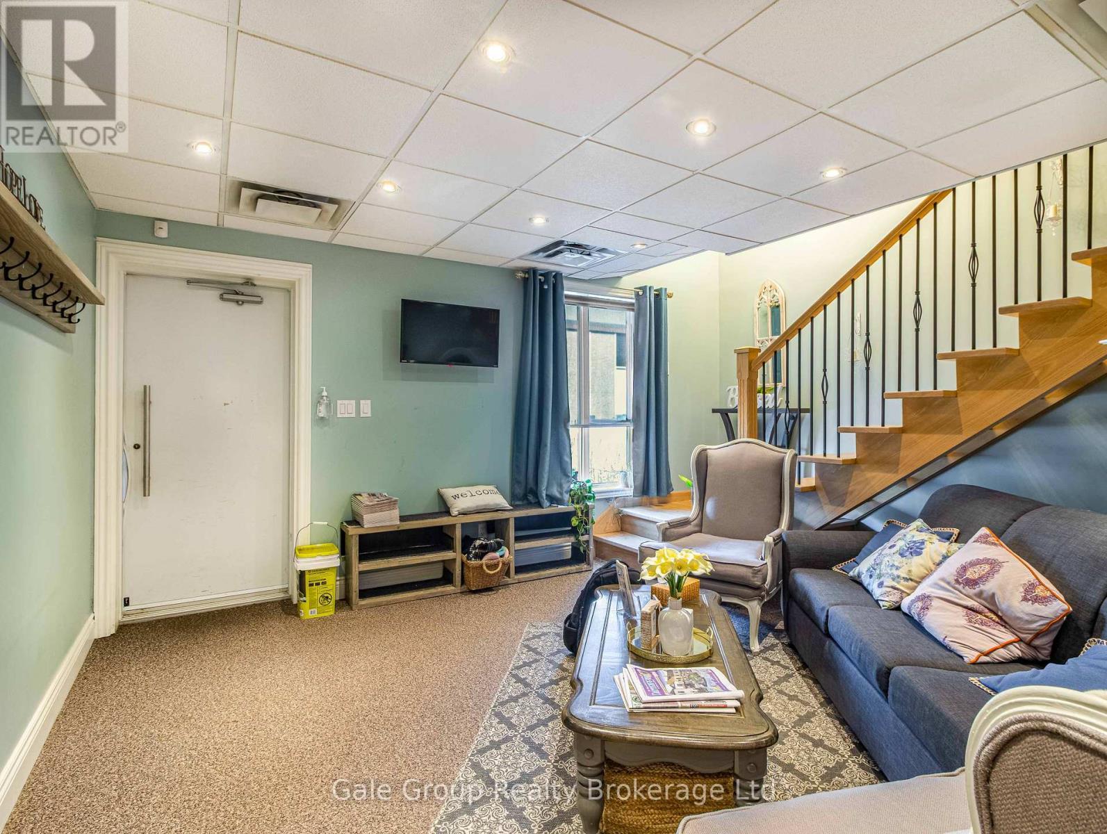 5 Wellington Street N, Woodstock (Woodstock - North), ON