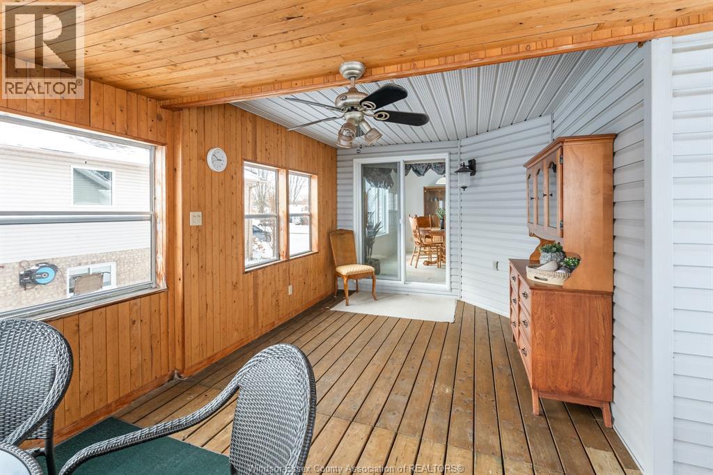 70 Middleton Line, Wheatley, ON - With Exterior