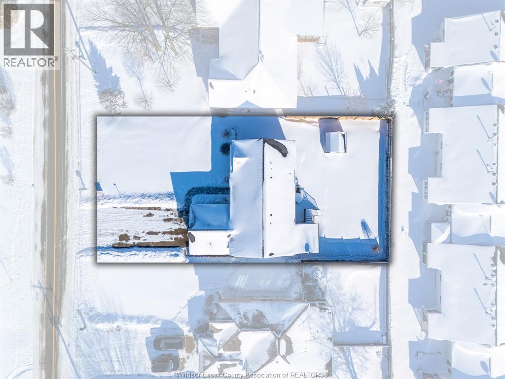 70 Middleton Line, Wheatley, ON -