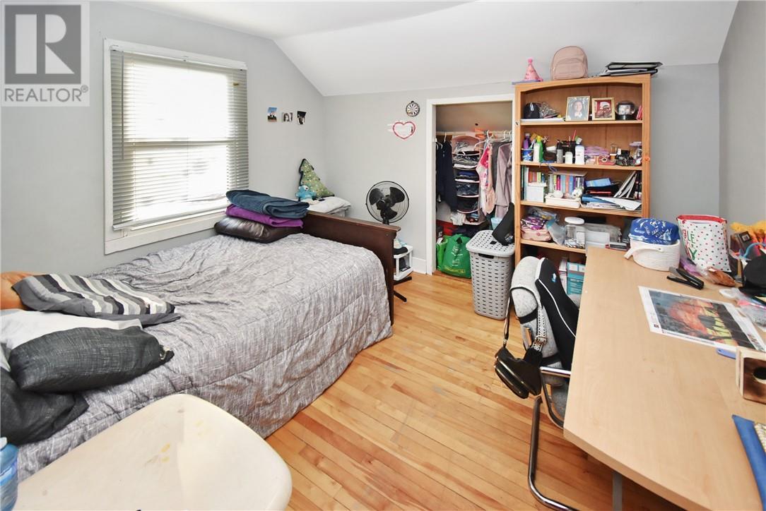 7 Sixth Ave, Levack, ON - Indoor Photo Showing Bedroom