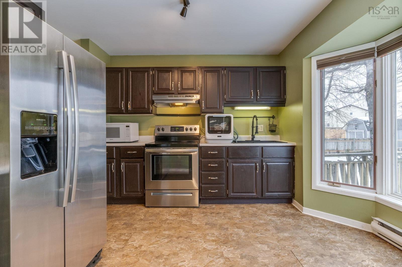 62 Sugar Maple Drive, Timberlea, NS - Indoor Photo Showing Kitchen