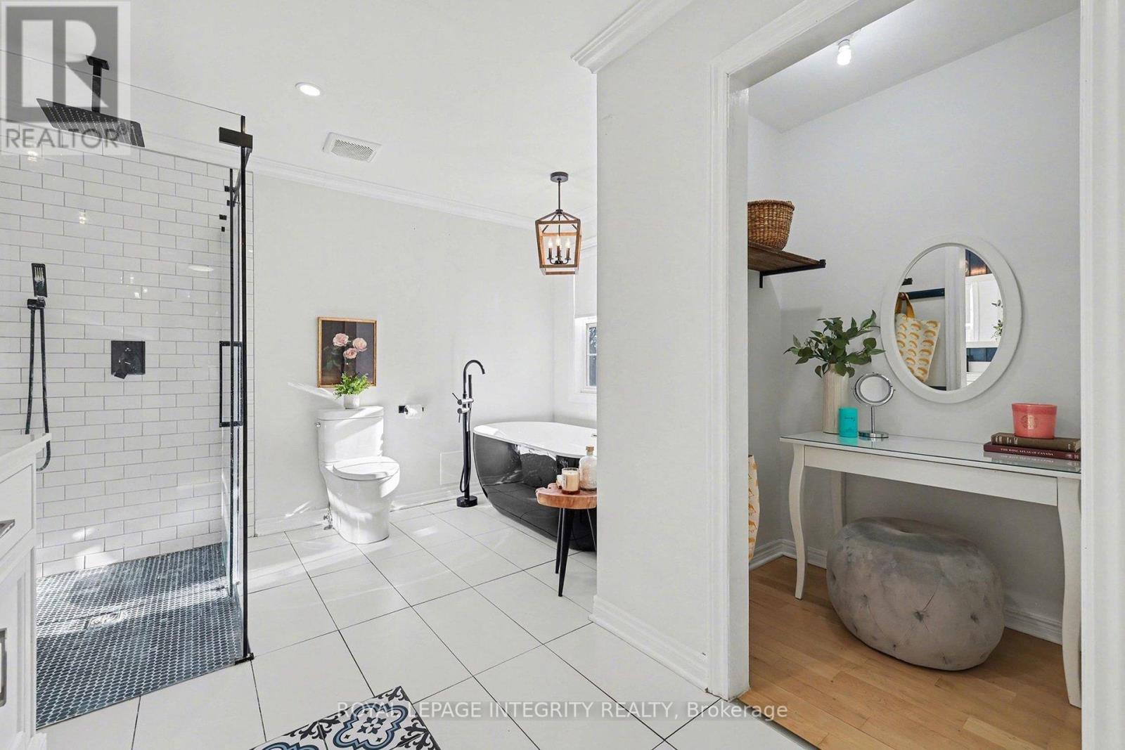 1231 Clothier Court, Ottawa, ON - Indoor Photo Showing Bathroom