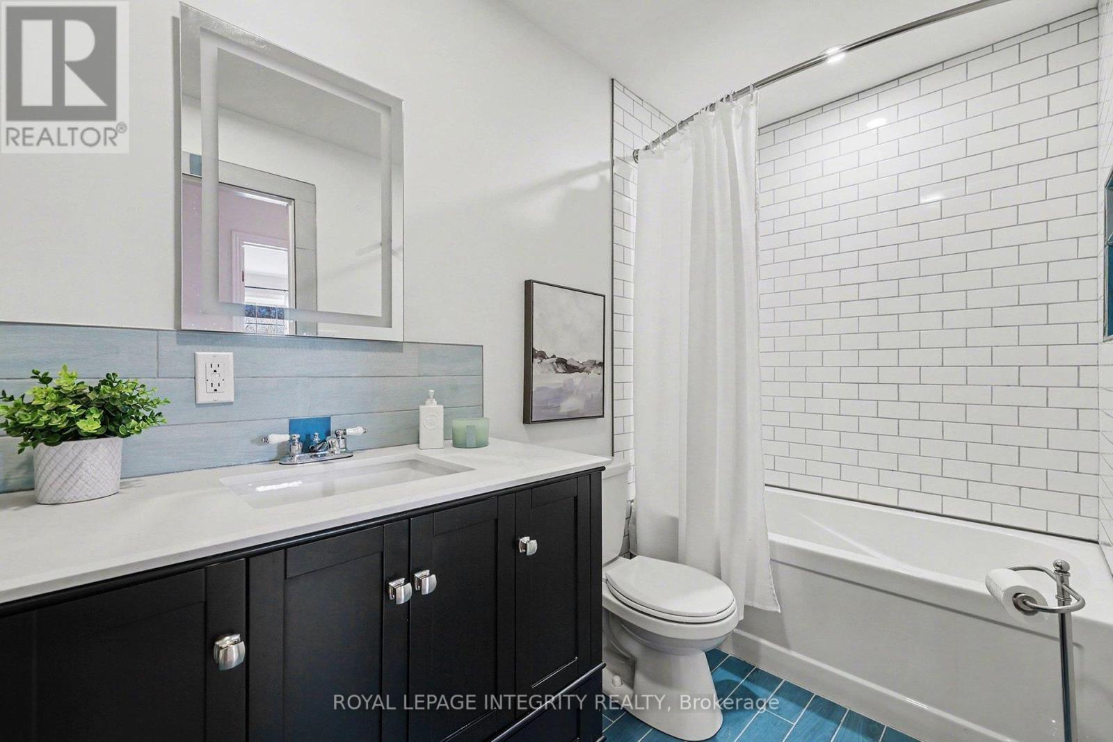 1231 Clothier Court, Ottawa, ON - Indoor Photo Showing Bathroom