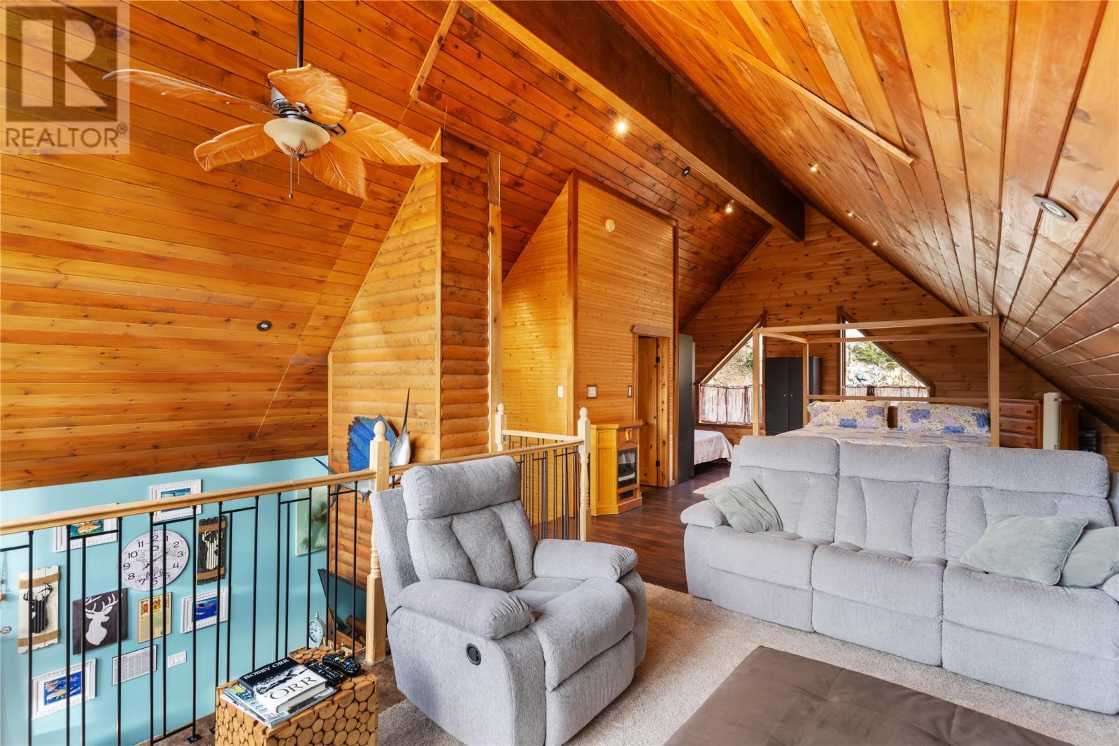 212 Conception Bay Highway, Georgetown, NL - Indoor