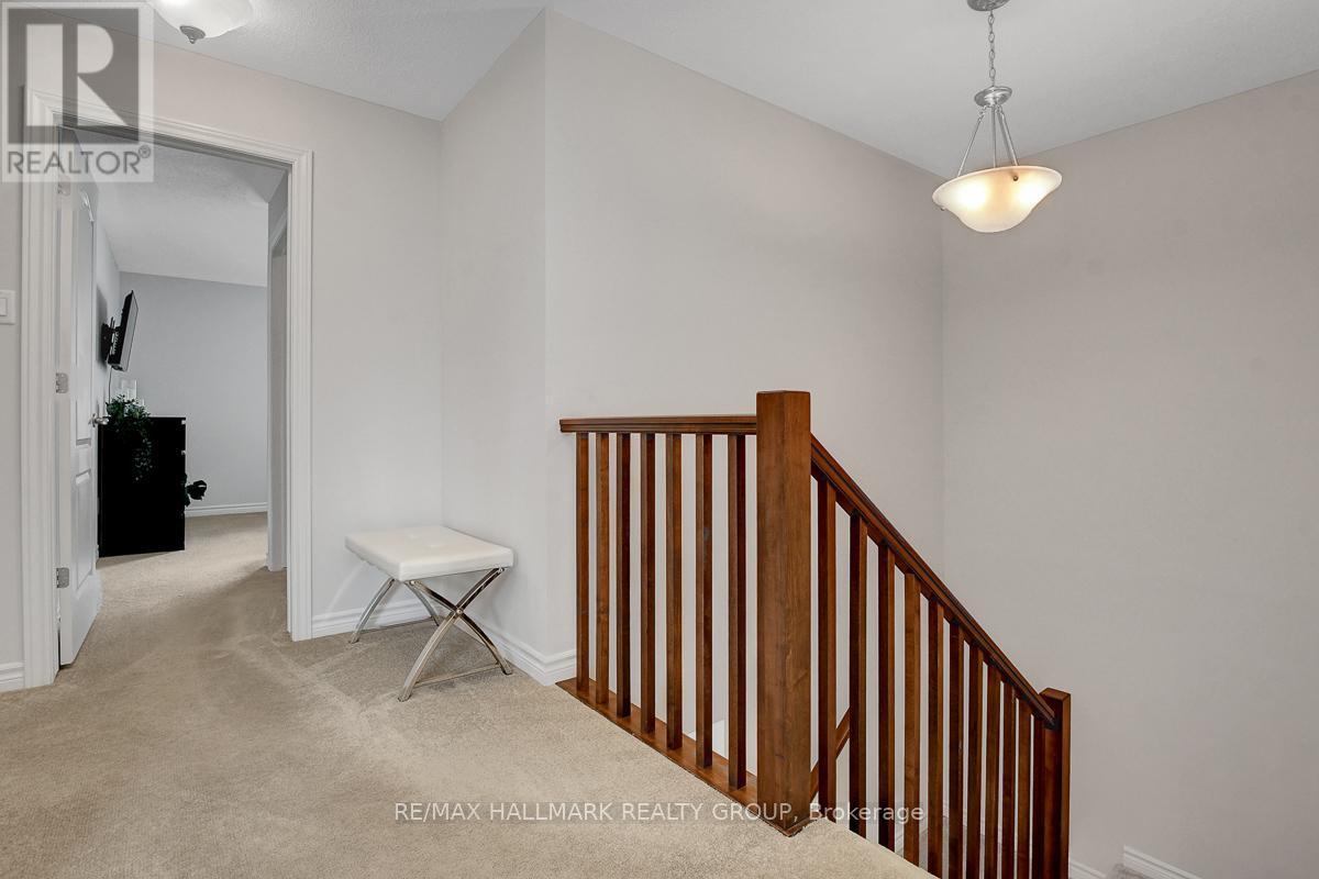 14 Darvoy Mews, Ottawa, ON - Indoor Photo Showing Other Room