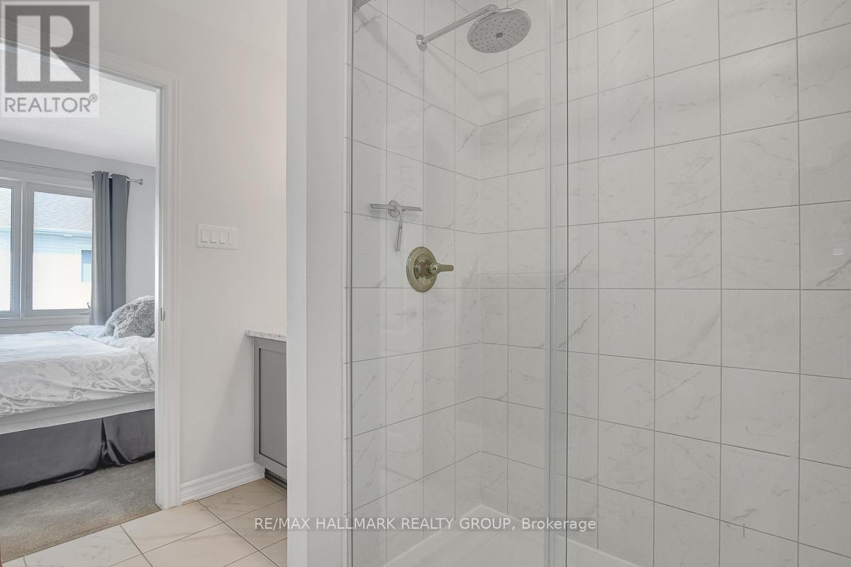 14 Darvoy Mews, Ottawa, ON - Indoor Photo Showing Bathroom